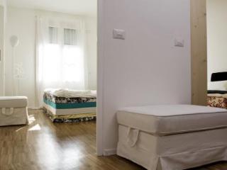 Toc Toc Guesthouse Флоренция Экстерьер фото